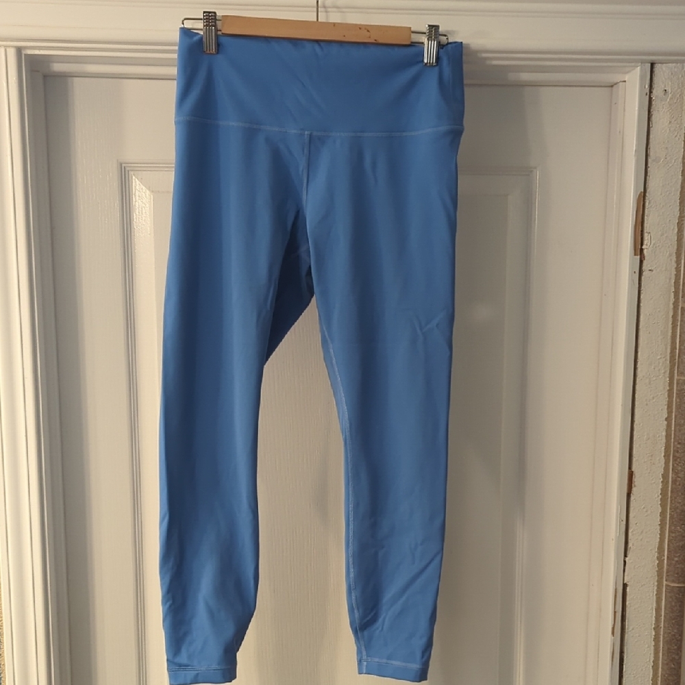 Lululemon Blue High-Waisted 3/4 Leggings